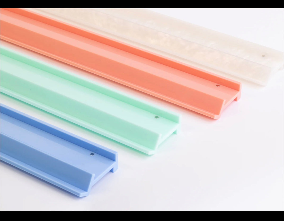 Opal classic acrylic Racks , straight pushers available in store