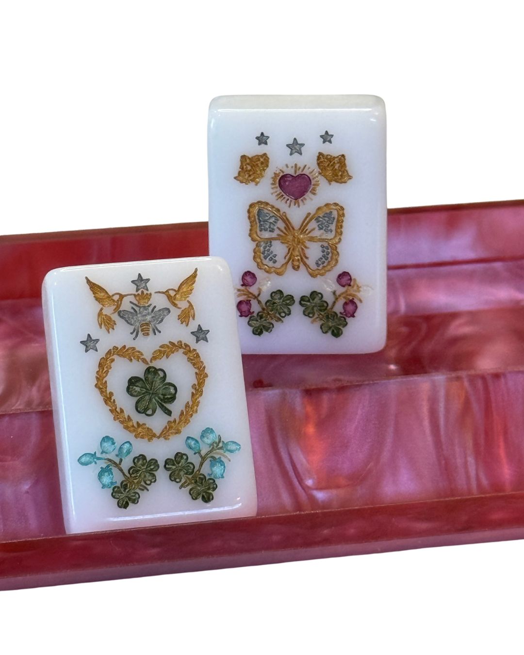 Pre order CLUB MAH JENN
Magenta Mother of Pearl Set 0f 4 Racks -