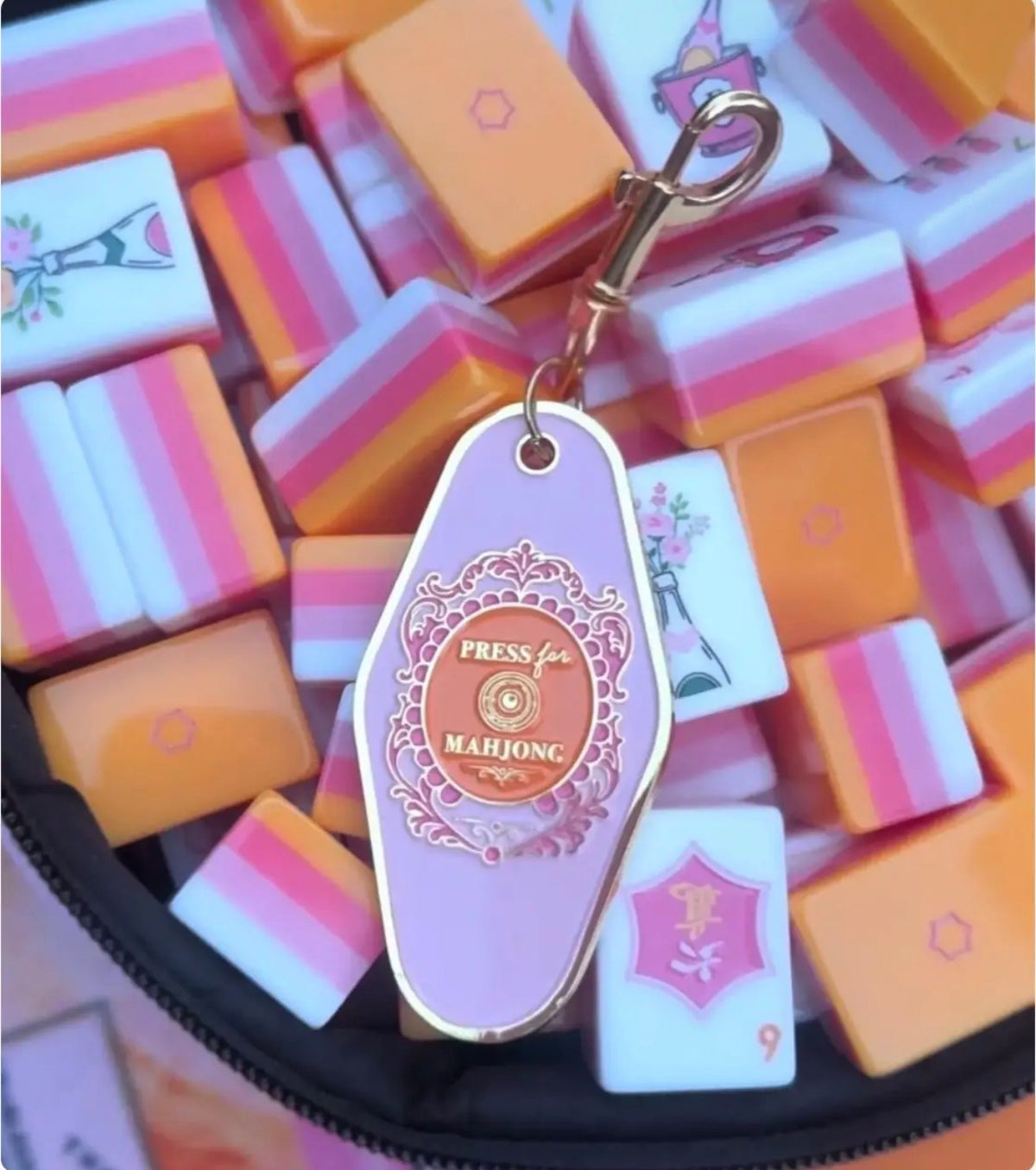 Press For Mahjong Keychain Charm