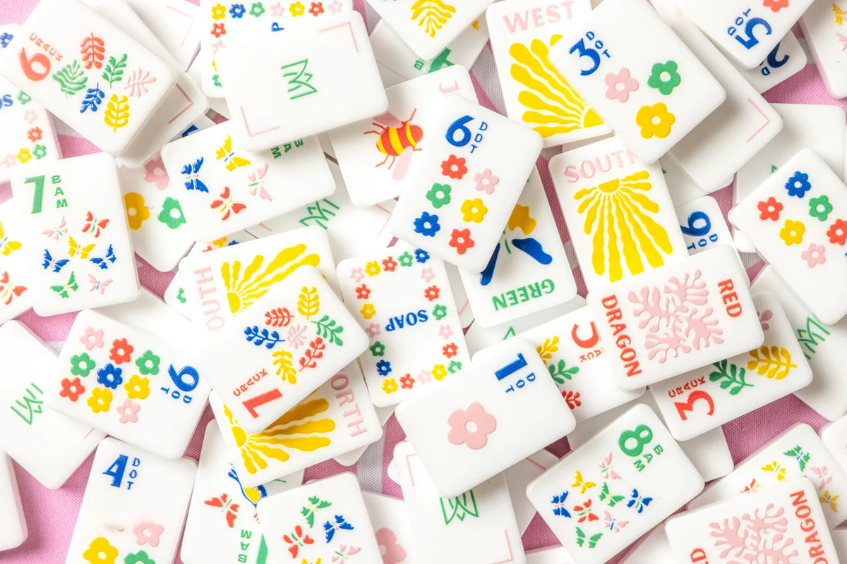 Amahj Line
Garden Stamped Mahjong Tile and Mat Bundle