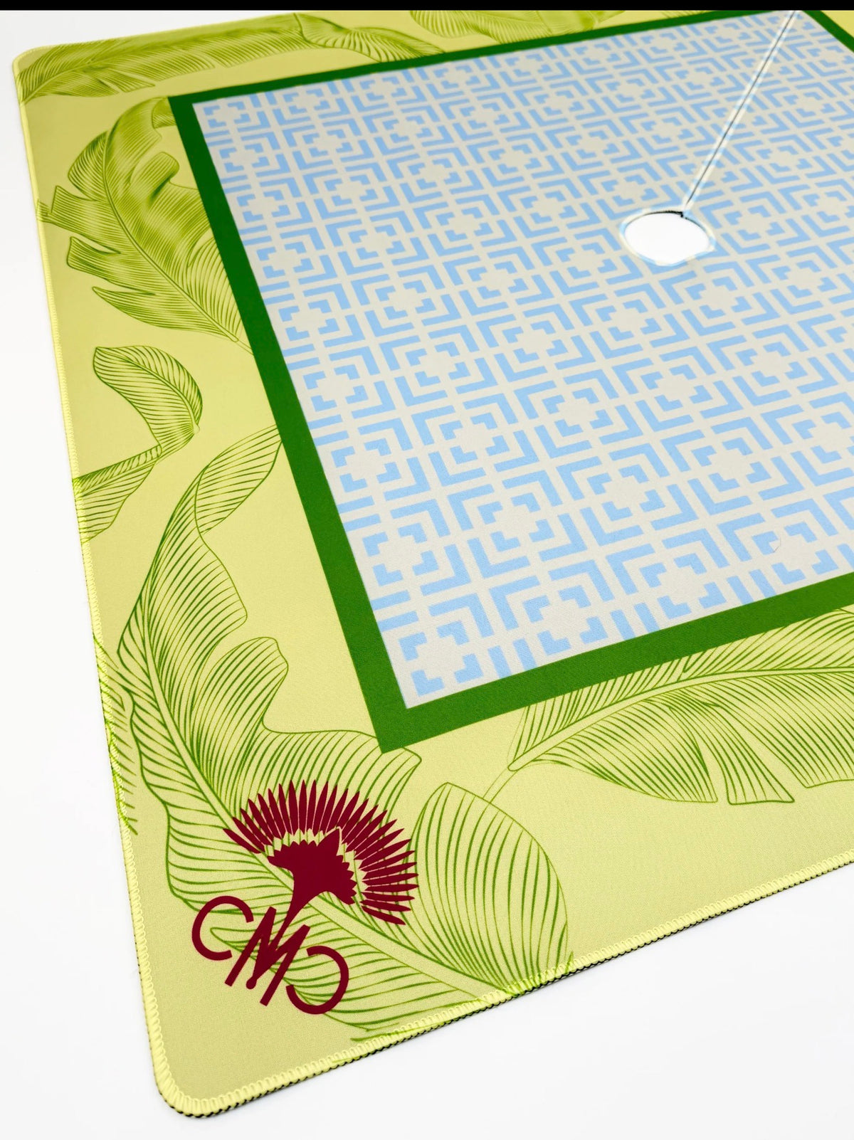 Cabana Club
Neoprene Umbrella
Mat w/ Carrying Bag