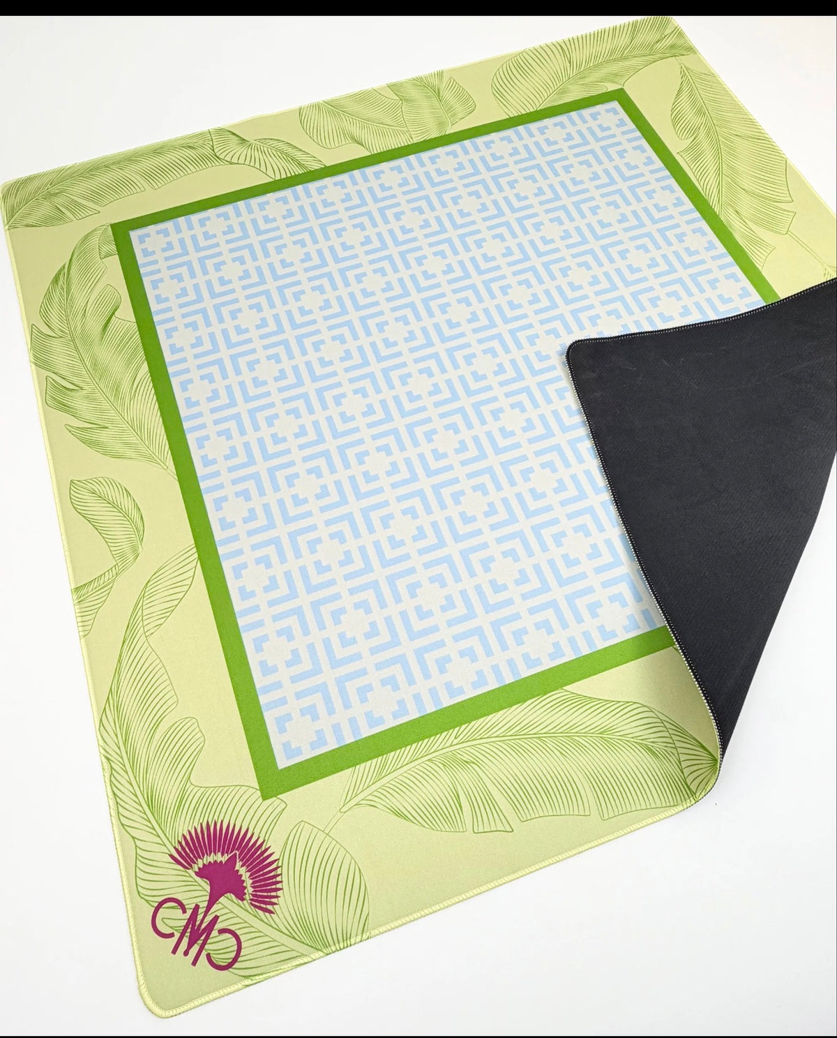 The Cabana Club Neoprene Mat w/ Carrying Bag 32”x32”
