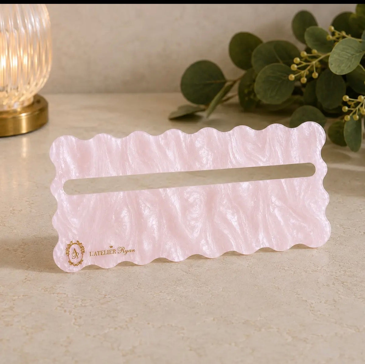 Mother of Pearl Line finders